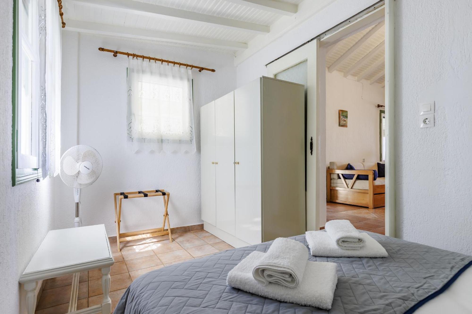 Nerissa Cottage - Skopelos Glossa Atheato Экстерьер фото